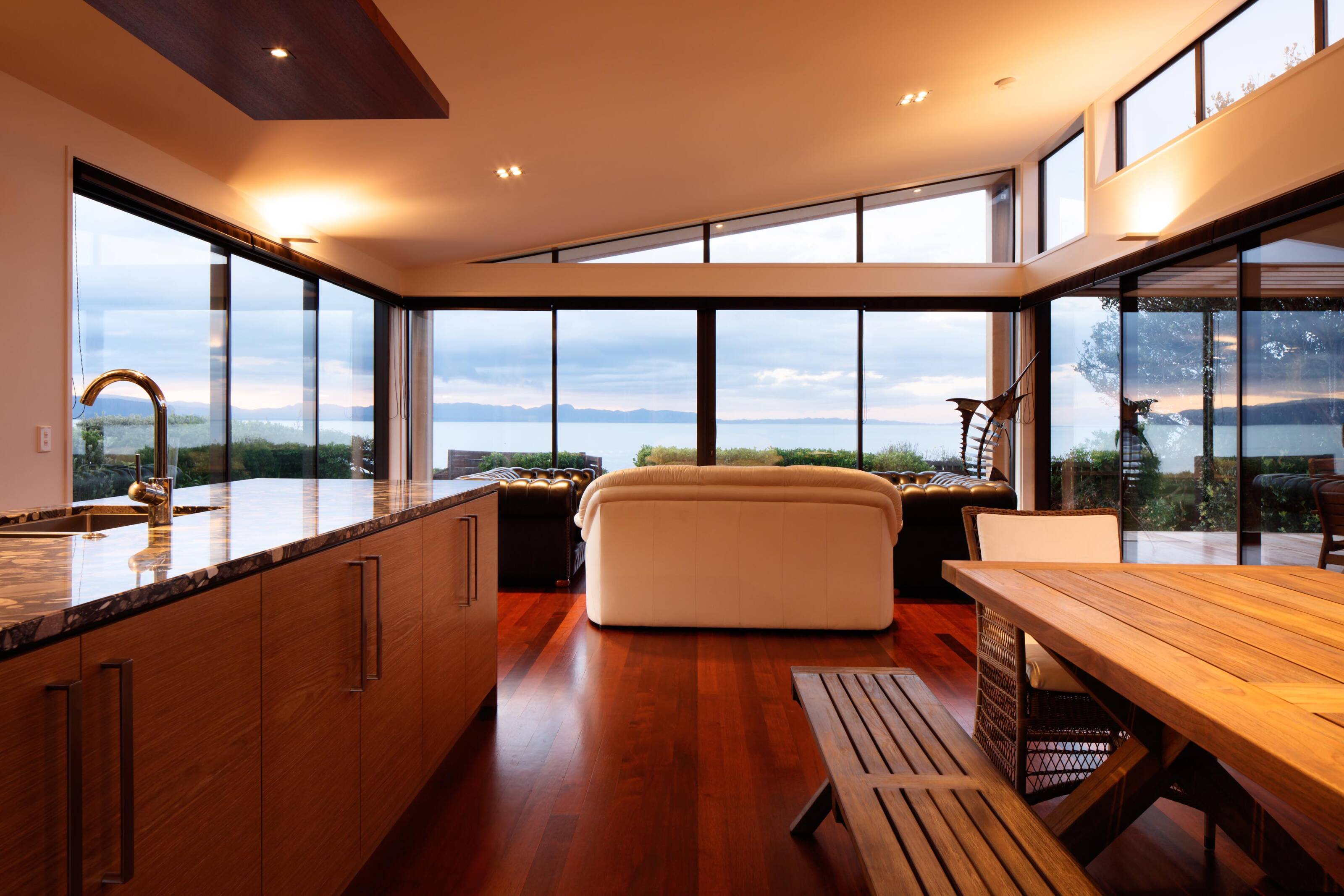 Tata Beach House by JTB Architects